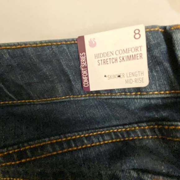Gloria Vanderbilt NWT Denim Skimmer, Capris, Peddle Pushers Slimming Stretch 8 - Picture 6 of 8